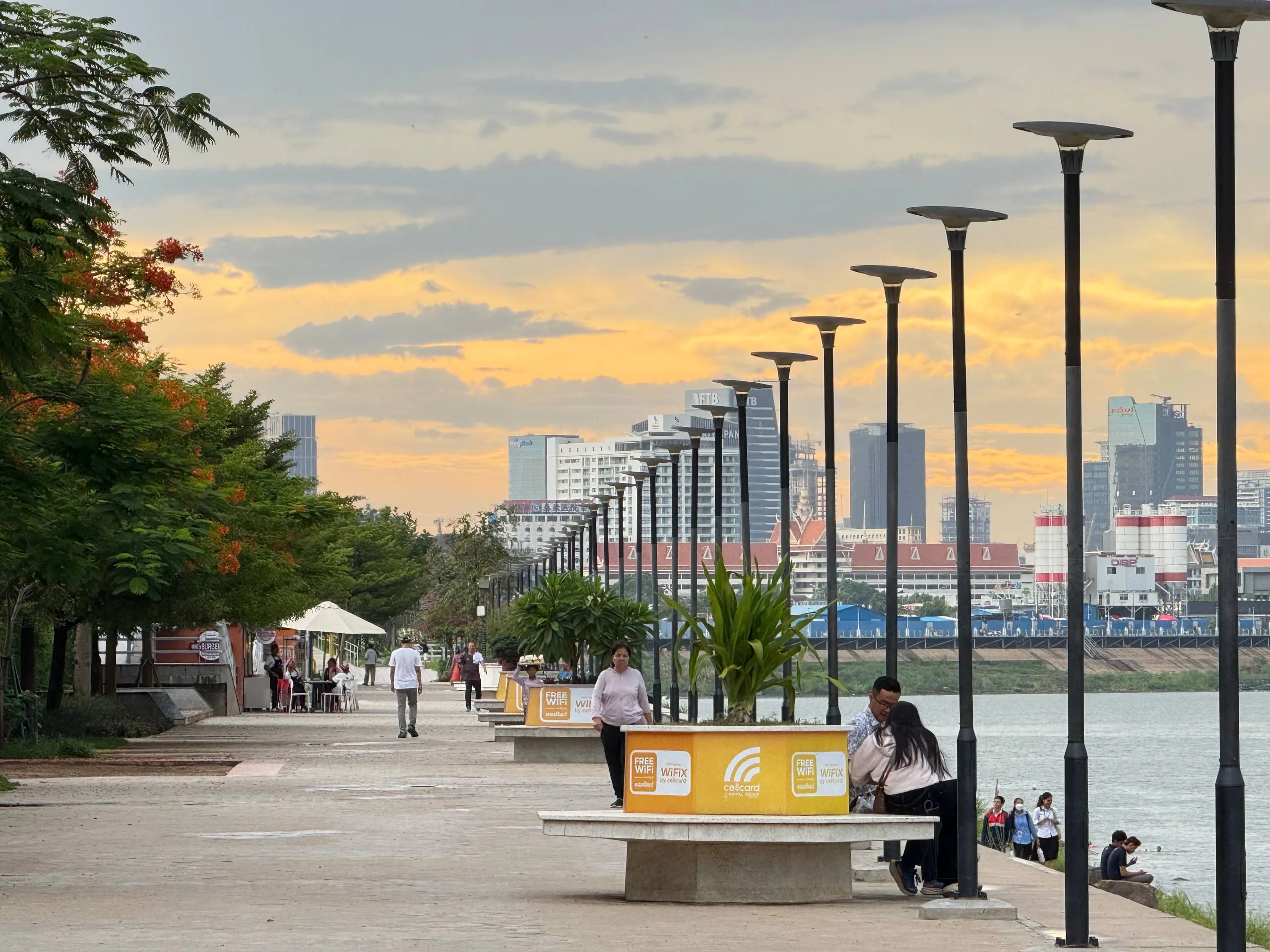 Sunset Plaza